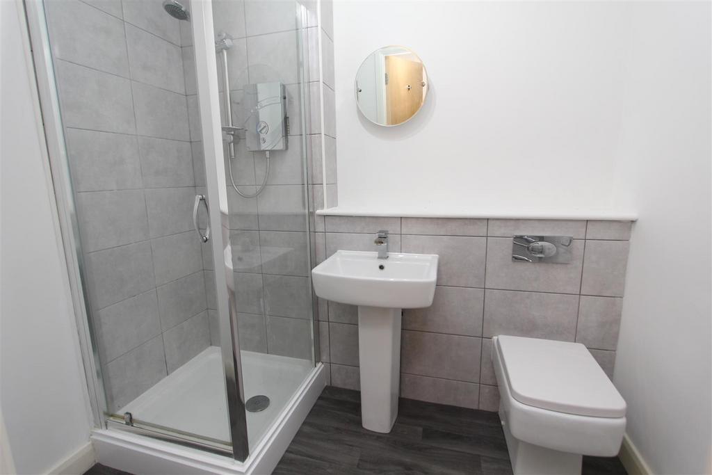 Bathroom.JPG