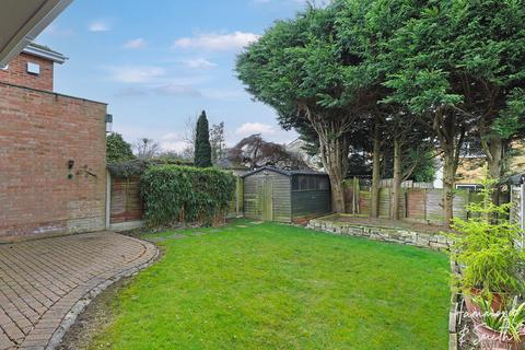 3 bedroom detached house for sale, Thornhill, Epping CM16