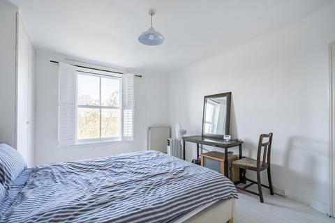 1 bedroom flat for sale, Askew Road, Brook Green, London, W12