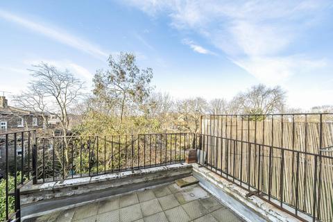 1 bedroom flat for sale, Askew Road, Brook Green, London, W12