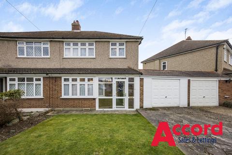 22 Helmsdale Road, Romford, RM1 4DW