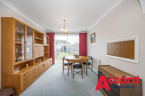 22 Helmsdale Road, Romford, RM1 4DW