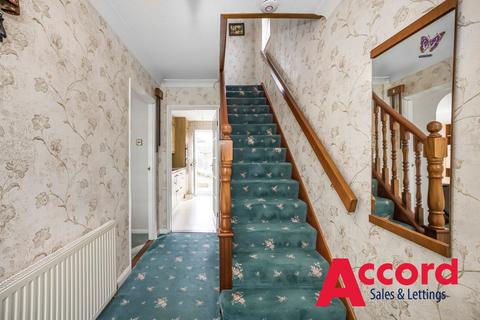 22 Helmsdale Road, Romford, RM1 4DW