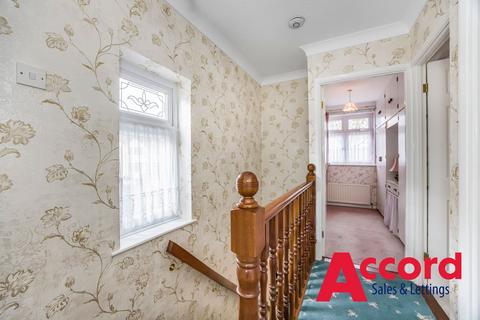 22 Helmsdale Road, Romford, RM1 4DW