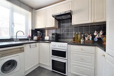 2 bedroom end of terrace house for sale, Badger Farm