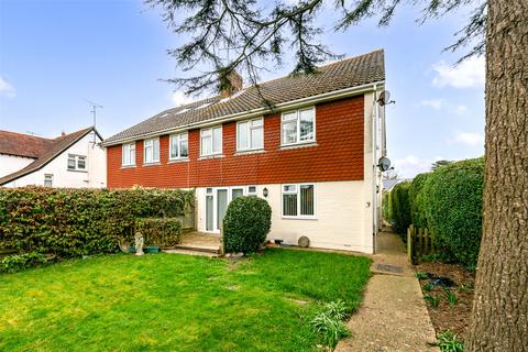 2 bedroom flat for sale, Ferringham Lane, Ferring, Worthing, West Sussex, BN12