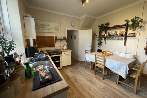 1 bedroom flat to rent, Treneere Road, Penzance TR18
