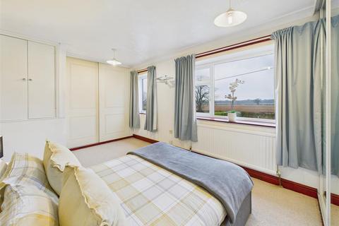 undefined, West View, North Cliffe