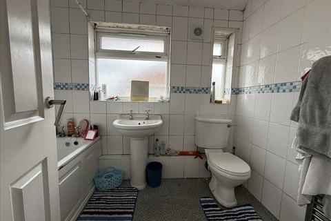 19 Borrowdale Road, Corby, NN17 2DQ