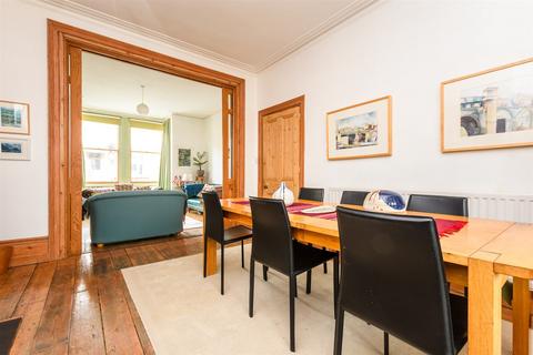 4 bedroom townhouse for sale, Weston Road, Rochester ME2