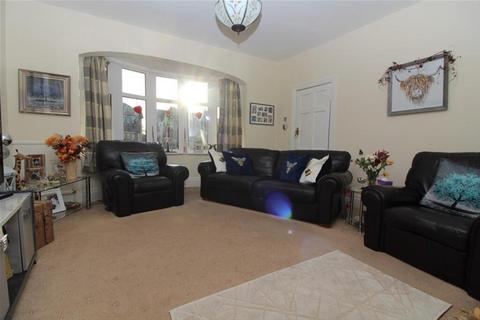 6 bedroom house for sale, Garstang Road, Preston PR3