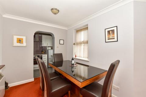 2 bedroom apartment for sale, Edgar Road, Cliftonville, Margate, Kent