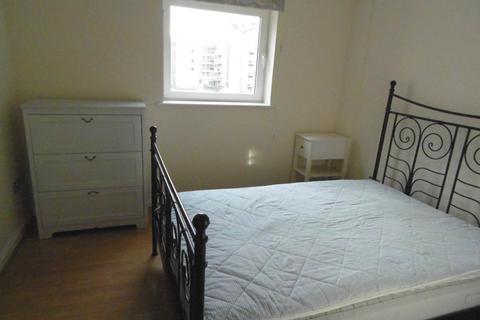 2 bedroom flat to rent, Calais House, Penstone Court, Century Wharf