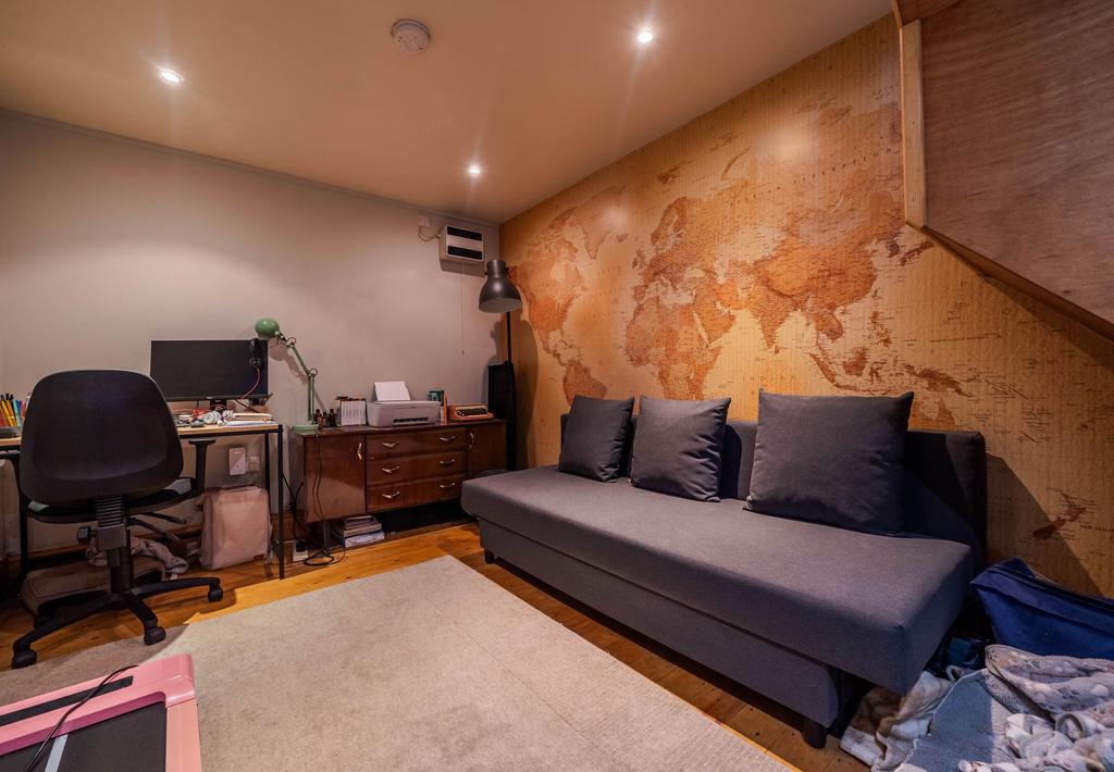 Dining room/study