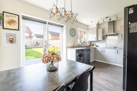3 bedroom semi-detached house for sale, Wilkins Close, Brize Norton, Carterton, Oxfordshire, OX18