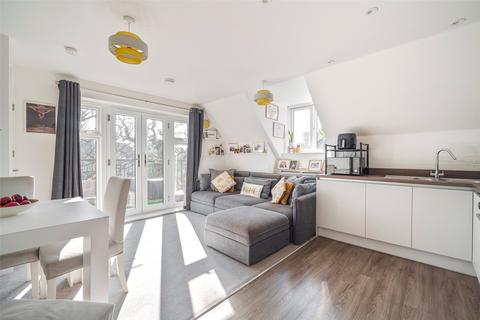 2 bedroom apartment for sale, Johnstone Close, Berkshire RG12