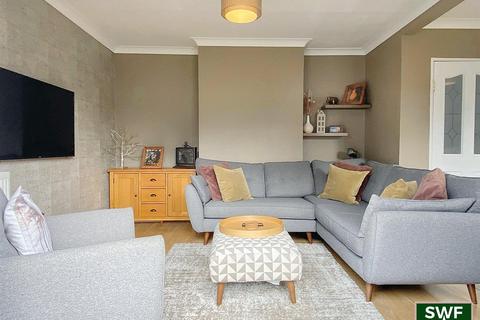 8 Balmoral Road, Wolverhampton, WV4 5SZ