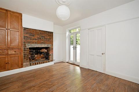 85 Wellcarr Road, Sheffield, S8 8QP
