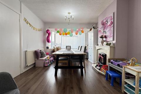 79 Burnham Road, Birmingham, B44 8HX