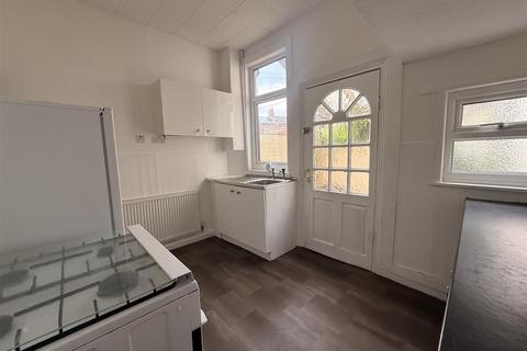 2 bedroom terraced house for sale, Surtees Street, Darlington
