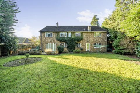6 bedroom detached house for sale, Parsonage Lane, Farnham Common, Buckinghamshire, SL2