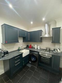2 bedroom flat to rent, Orwell Place, Dalry, Edinburgh, EH11