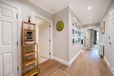 Flat 2, Long Orchards Copthill Lane, Kingswood, Tadworth, KT20 6HN