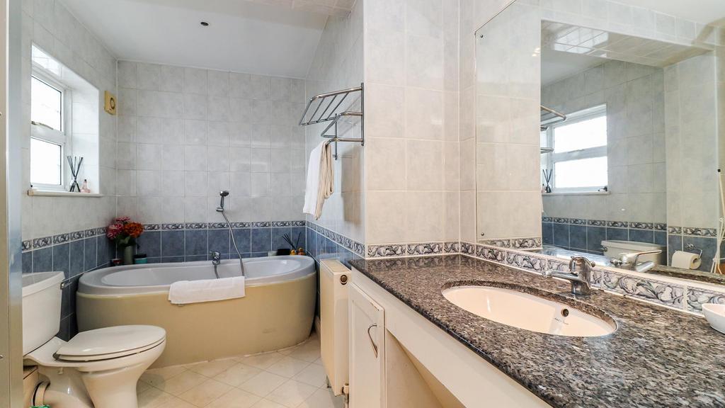 Family bathroom
