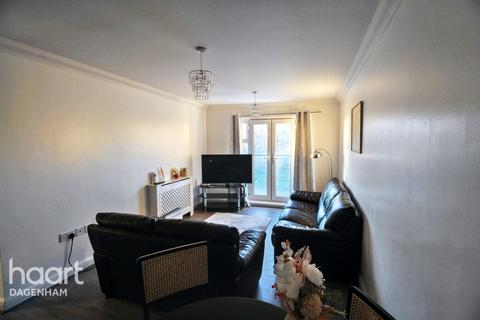 2 bedroom apartment to rent, St Mark's Place, Dagenham