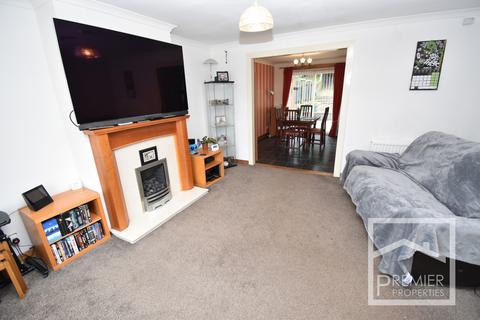 3 bedroom semi-detached house for sale, Iona Way, Kirkintilloch
