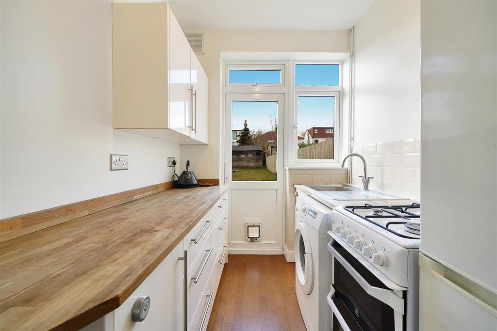 23 Horsenden Crescent - UBau0 XRU9 CXrq8fx G1 XO.jpg