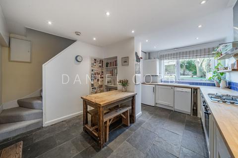57 Lorrimore Road, London, SE17 3LZ