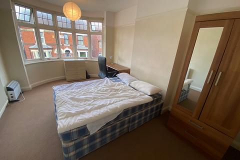 3 bedroom semi-detached house to rent, Marlborough Road, Nottingham NG9