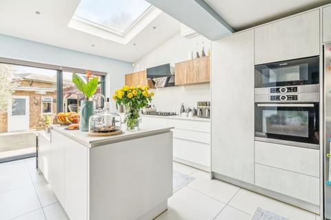 4 bedroom semi-detached house for sale, Princes Way, South Ruislip