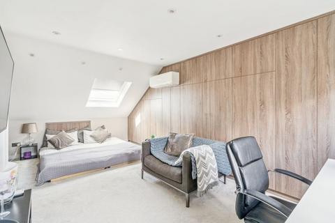 6 Princes Way, Ruislip, HA4 0PX