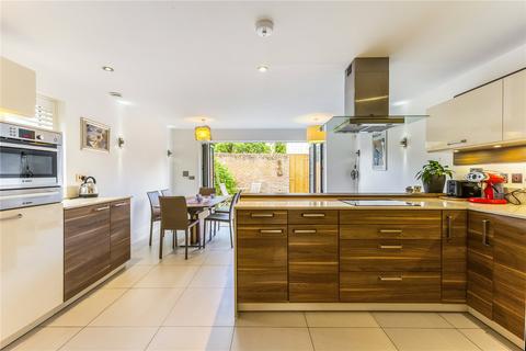 14 Gordon Road, Winchester, SO23 7DD