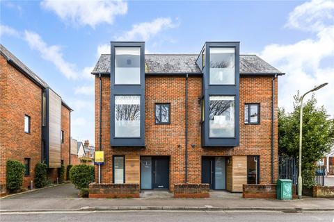 14 Gordon Road, Winchester, SO23 7DD