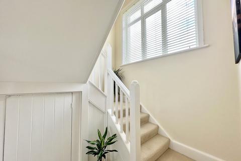 91 Gladstone Road, Bournemouth, BH7 6HD