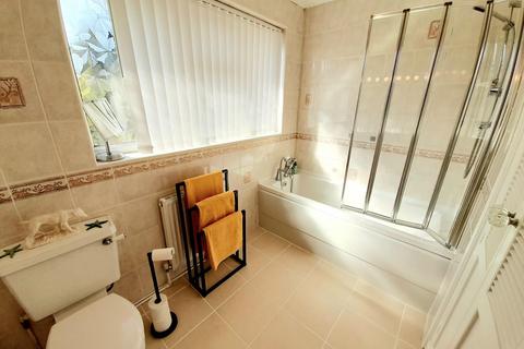 undefined, High Street, Beckingham, Doncaster, DN10 4NY