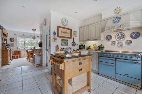 5 bedroom detached house for sale, Sedlescombe, Battle TN33