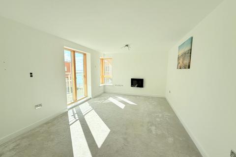 2 bedroom apartment for sale, Honeycombe Chine, Boscombe, Bournemouth, BH5