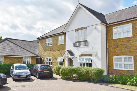 4 Knights Place, Twickenham, TW2 6QT