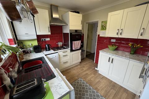2 bedroom semi-detached bungalow for sale, St. Michaels Road, Porthcawl CF36
