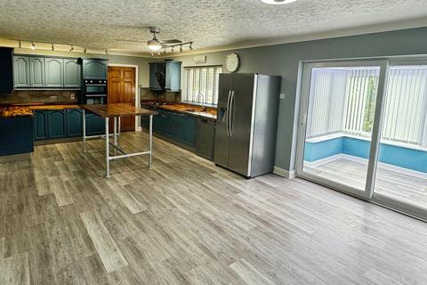 3 bedroom detached bungalow for sale, Penrhyn Geiriol, Trearddur Bay, Anglesey, LL65