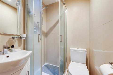 Flat 1, 2b Renters Avenue, London, NW4 3RA