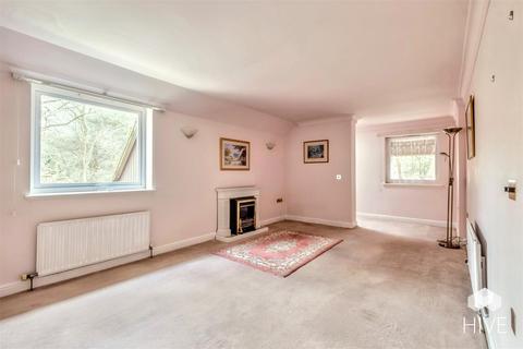2 bedroom flat for sale, Canford Cliffs Road, Poole BH13