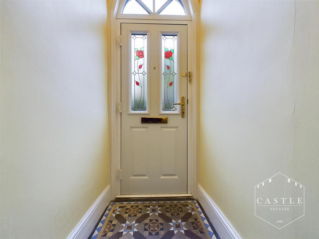 Entrance porch