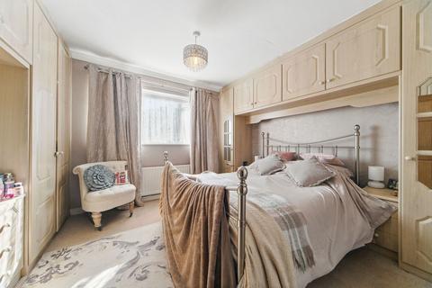 14 Rose Lea Close, Hillam, Leeds, LS25 5HJ