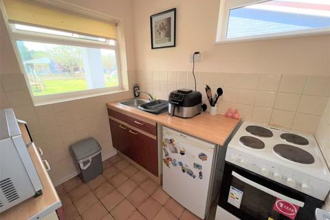 2 bedroom chalet for sale, Broadlands Holiday Park, Oulton Broad, Lowestoft
