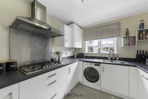 4 bedroom townhouse for sale, Crabapple Road, Tonbridge